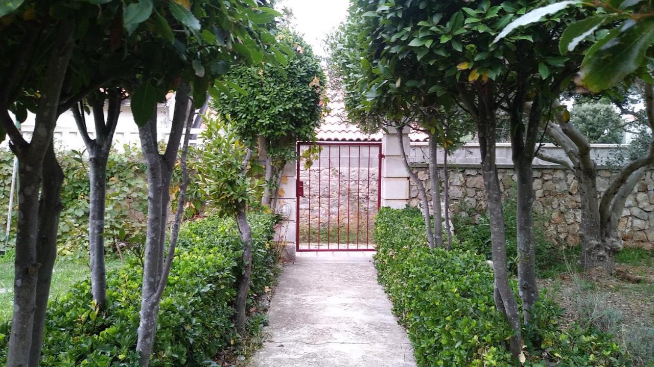 Apartments Lovor Silba Exterior photo