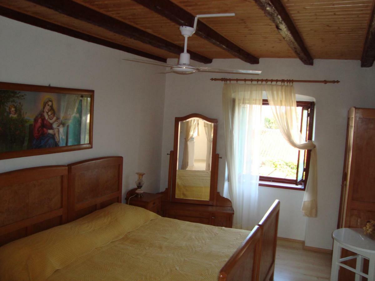 Apartments Lovor Silba Exterior photo