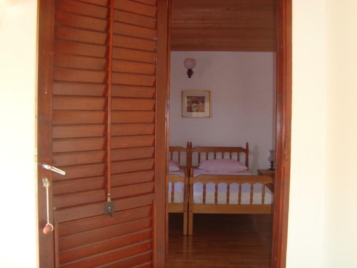 Apartments Lovor Silba Exterior photo