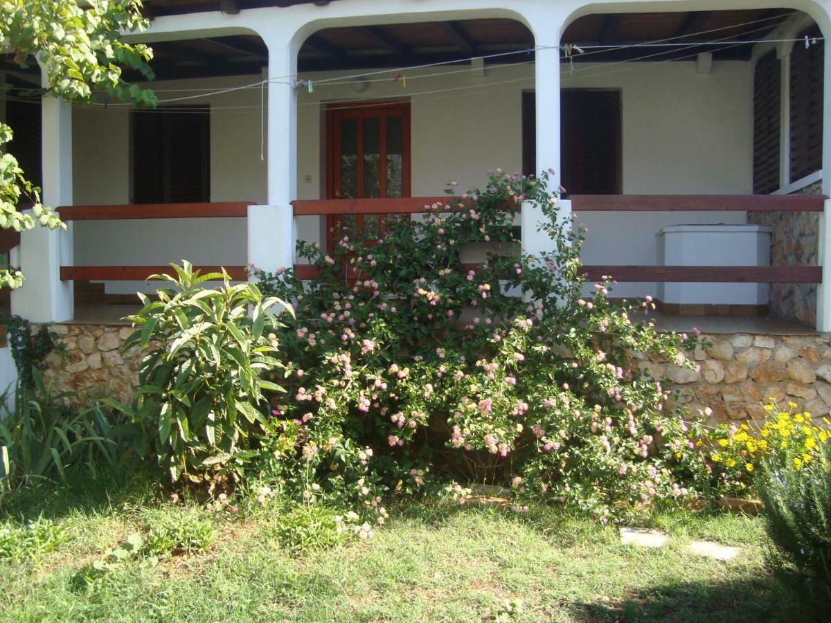 Apartments Lovor Silba Exterior photo