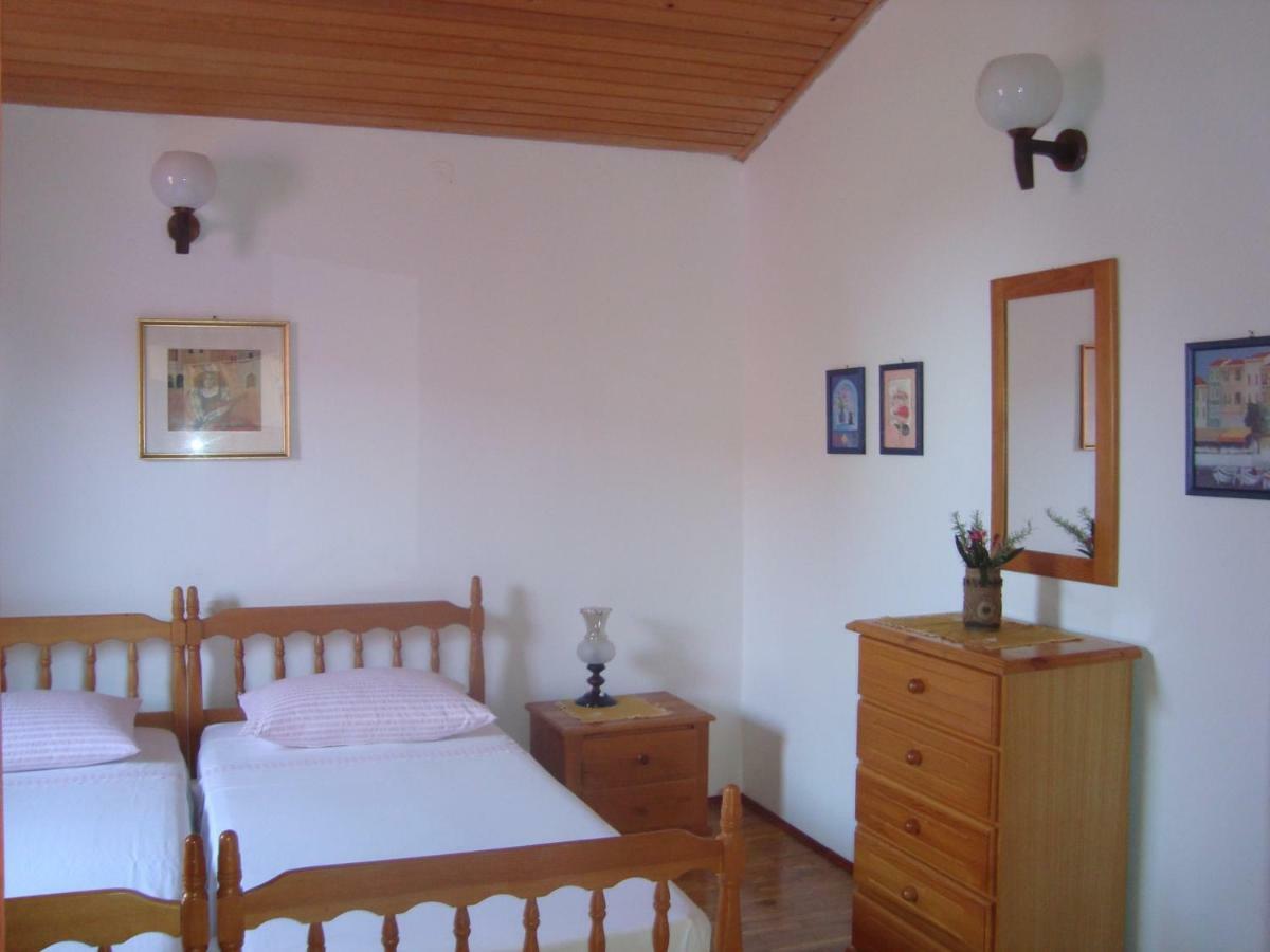 Apartments Lovor Silba Exterior photo