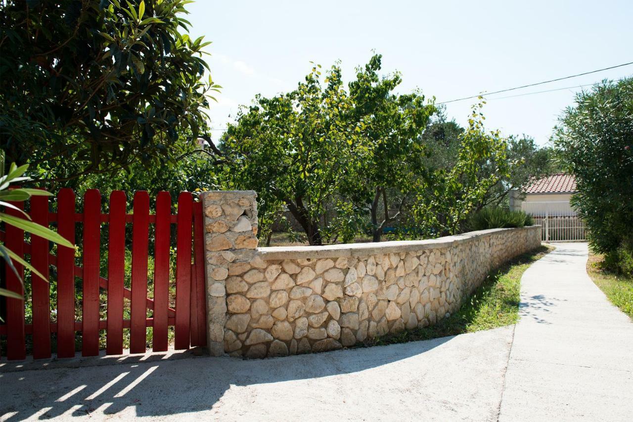 Apartments Lovor Silba Exterior photo