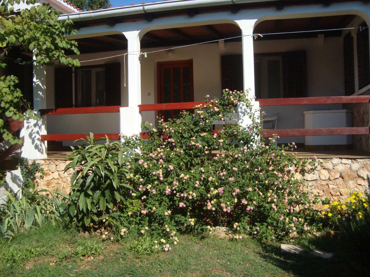 Apartments Lovor Silba Exterior photo