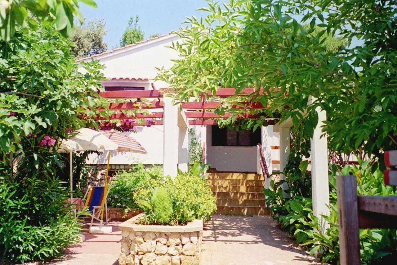 Apartments Lovor Silba Exterior photo